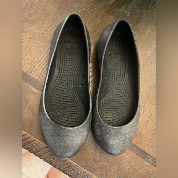 CROCS Black Flats Comfortable Slip-On Loafers - Picture 1 of 3